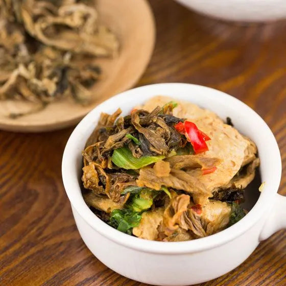 [CLEARANCE] Dried Salted Mustard Leaves 梅干菜 100g [EXP 19/10/2026]