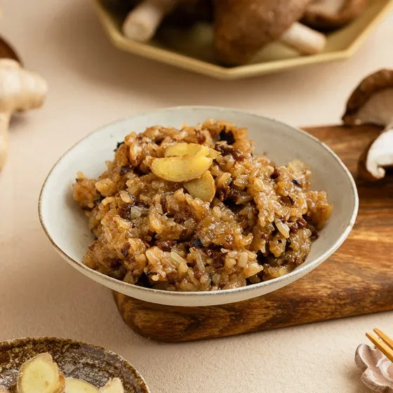 Buy 1 @ 20% OFF: Sesame Oil Sticky Rice With Mushroom 麻油姜香菇油饭 200g