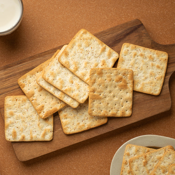 Wheat Bran Saltine Cracker 麥麩苏打饼  (400g)