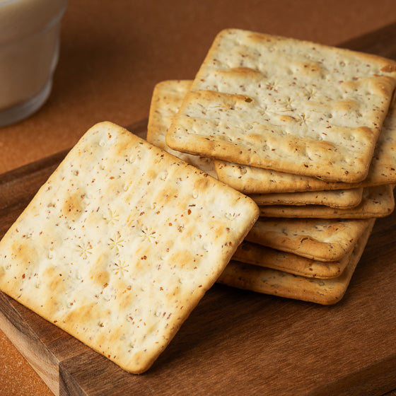 Wheat Bran Saltine Cracker 麥麩苏打饼  (400g)