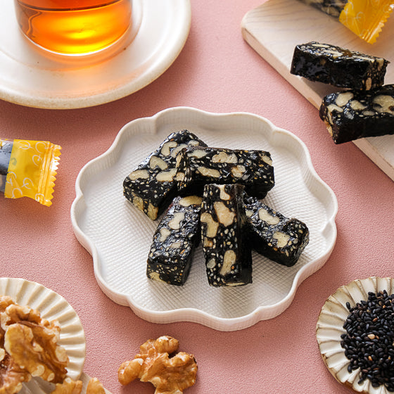 Black Sesame Walnut Candy 芝麻核桃糕 (豐稷)
